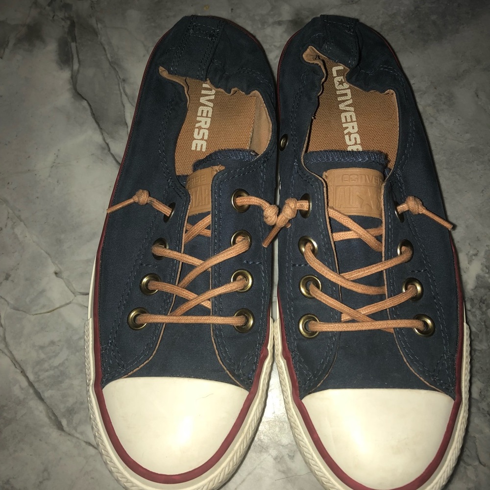 Navy blue slip-on Converse